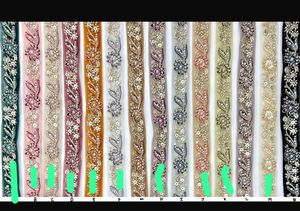 Vente en gros de dentelle brodée à fleurs de plusieurs couleurs pour vêtements de filles - Product Image 1