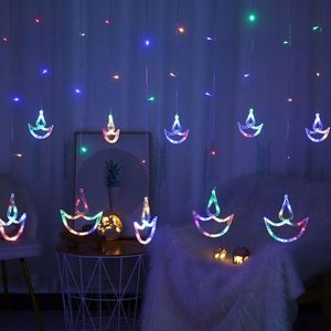 Mini guirlande de lumières LED de Noël 3,5 m avec motif étoile et lune pour la décoration intérieure/extérieure des fêtes - Product Image 2