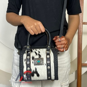 Bolsa de Viaje de Cuero de Alta Calidad, Diseño de Lujo, Hecha a Mano, Bolsa de Fin de Semana Informal, Bolsa Cruzada de Cuero Vacuno Genuino - Product Image 1