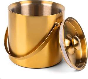 Cubo para hielo de latón macizo y duradero con asa para facilitar su transporte, ideal para fiestas, bodas y servicio de bebidas premium. - Product Image 4