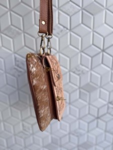 Nuevo Diseño, Bolso Bandolera de Cuero Vacuno Repujado a Mano, Bolso Pequeño con Solapa para Teléfono, Correa para el Hombro, Bolso Bandolera Pequeño Vintage para Mujer - Product Image 2