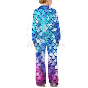 Survêtement de sport pour femme avec impression par sublimation personnalisée, coupe ajustée, imprimé, taille adulte, personnalisable - Product Image 2