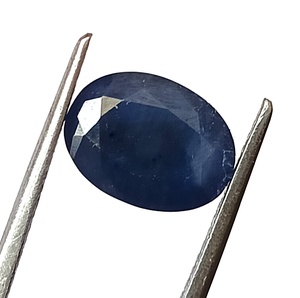 Saphir bleu naturel de 4,20 carats provenant de Birmanie, taille ovale facettée, non chauffé, pierre précieuse non montée - Product Image 1