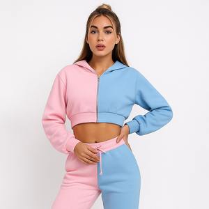 Conjunto Deportivo de Mujer con Logotipo Personalizado, de Algodón y Poliéster, Corte Holgado, Franjas Laterales, Ropa Deportiva de Lujo y Alta Calidad - Product Image 3