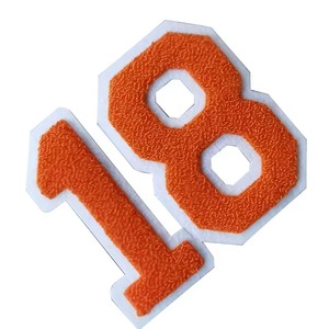 Patch brodé thermocollant en feutre non tissé orange VI-EP-41 avec design personnalisé pour vêtements - Product Image 4
