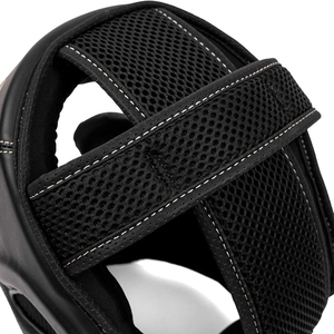 Protector de Cabeza Ajustable de Cuero Sintético Premium para Muay Thai y Artes Marciales para Adultos - Estrategias SEO y de Optimización de Listados - Product Image 1