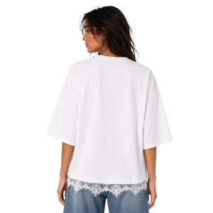 T-shirt ample en coton pour femme, coupe oversize, épaules tombantes, manches courtes, avec surpiqûres en dentelle, style mode toutes saisons, personnalisable, ton sur ton - Product Image 2