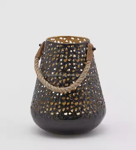 Bougeoirs personnalisés en métal découpé avec poignée de lanternes Bougies votives pour la décoration intérieure de Noël - Product Image 3