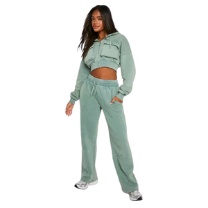 Fournisseur en gros proposant des ensembles de jogging 2 pièces avec marque privée et tarifs directs d'usine pour les marques de vêtements B2B mondiales. - Product Image 1