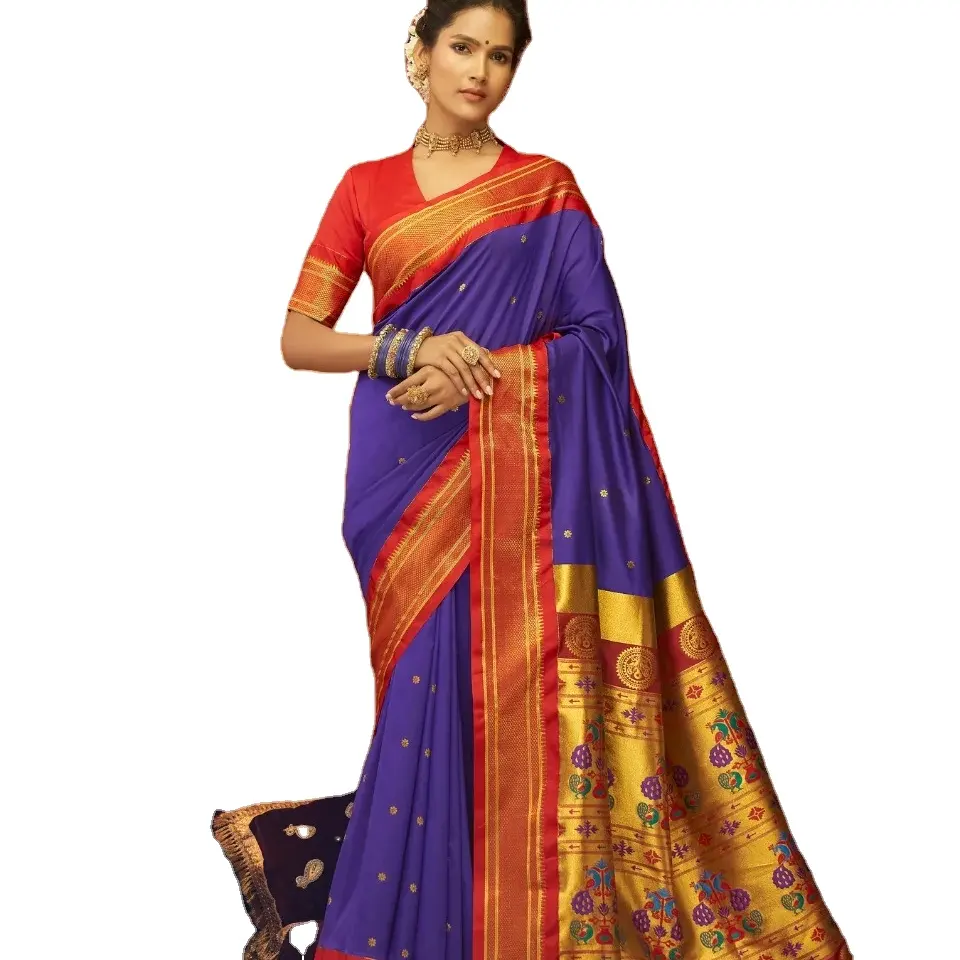 Ultimo Designer di pura seta Parthian con Maharani ricco pallù stampato sari