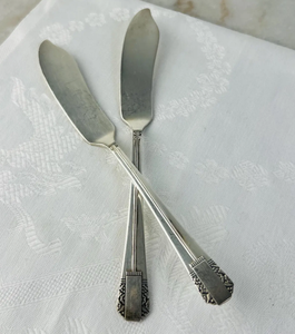 Vintage Silver Metal Tableware <b>Table</b> <b>Top</b> Decoration Use Silver Plated Finishing Kitchen Cutlery Embossed Design <b>mirrored</b>, steel - Product Image 5