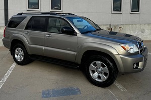 Toyota 4Runner S-R-5 4x4 de 2008 - Product Image 3