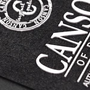 Etiquetas de Silicona 3D Personalizadas con Logotipo Cortado a Láser para Camisetas, Rollo de Etiquetas al por Mayor - Product Image 5