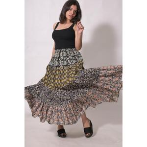 Falda Larga Lavinas 100% Algodón con Estampado de Bloques y Patchwork, Estilo Bohemio, Hecha a Mano, Maxi, Étnica, Floral, Veraniega, Ecológica, Informal para Mujer - Product Image 3