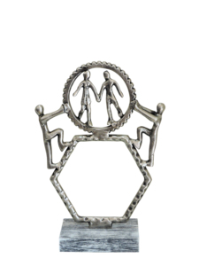 Escultura Moderna de Aluminio Abstracta con Figuras Humanas y Engranajes Industriales, Figura Artística de Metal Plateado, Estatua de Unidad, Decoración para el Hogar, Regalo - Product Image 3