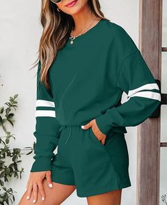 Conjunto de 2 piezas personalizado para mujer: Sudadera y pantalón corto a juego, chándal de moda para otoño - Product Image 3