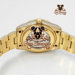 Montre-bracelet de luxe avec pierres brillantes en moissanite, élégante montre en diamant moissanite pour hommes et femmes, en promotion - Product Image 5
