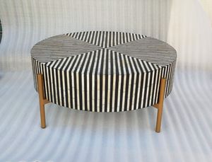 Table basse en os incrusté, faite à la main, mobilier décoratif pour espaces de vie internationaux - Product Image 2