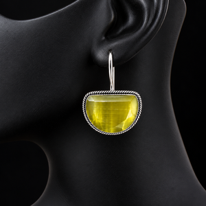 ARTS JEWELS Pendientes Étnicos de la India con Piedras Amarillas y Verdes |   Joyería de Fiesta Clásica con Forma de Luna Plateada - Product Image 5