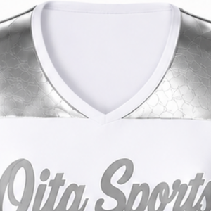 Maillot de cheerleading sans manches blanc et argenté sublimé – Tenue de sport athlétique pour l'entraînement, la performance et la compétition - Product Image 5