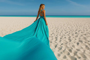 Vestido Largo de Satén de Seda Azul Turquesa Estilo Santorini con Cola Fluida, Vestido Maxi Azul Océano para Sesión de Fotos, Vestido de Noche - Product Image 3