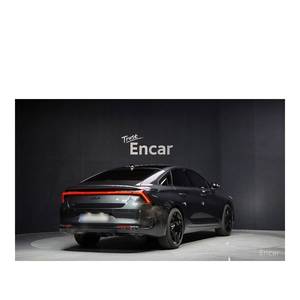 Kia K8 2024, 3.5 Gasolina, 4x4, Caja de Cambios Automática, Asientos de Cuero, Volante a la Izquierda - 13,081 km - Product Image 2