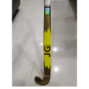 Bâtons de hockey sur gazon en composite pour seniors, légers, équipement sportif, vente en gros, fournisseur de bâtons d'entraînement pour équipes - Product Image 1