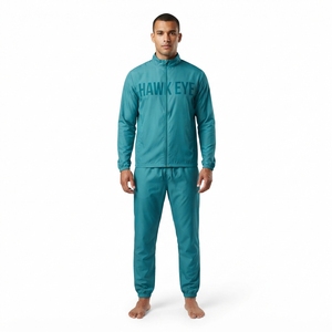 Ensemble survêtement coupe-vent léger et imperméable pour homme sur mesure - Product Image 1