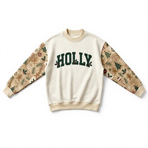 Sudadera navideña marrón para mujer con cuello simulado, aplique de letras divertidas y estampado de galleta de jengibre en los puños - Product Image 3