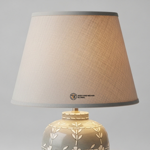Lampe en os incrusté de style designer |   Lampe de table de luxe à base carrée avec incrustation florale et abat-jour neutre - Product Image 2