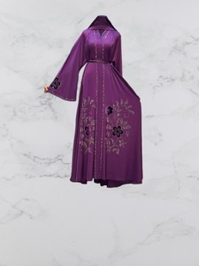 Abaya unie violette faite à la main en polyester pour femme, manches longues, longueur cheville, robe modeste style Moyen-Orient, pour l'Aïd, mariage et usage quotidien 2026 - Product Image 3