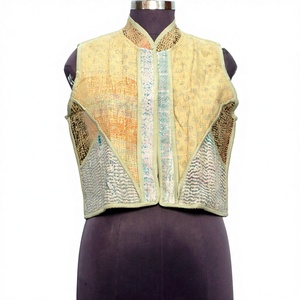 Chaleco Floral de Primavera/Otoño, Hecho a Mano, Estilo Vintage Kantha, Acolchado, con Logotipo Impreso, 100% Algodón Transpirable, Estilo Boho para Mujer, Corte Regular - Product Image 1