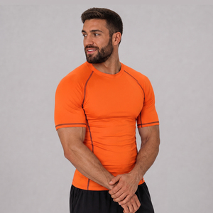 Maillot de compression à manches courtes pour homme imprimé par sublimation, idéal pour la gym, le fitness, l'entraînement, le MMA et le grappling – Vente en gros - Product Image 1