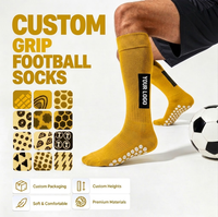 Chaussettes de football personnalisées à forte valeur ajoutée Chaussettes à prise en main d'usine Chaussettes antidérapantes