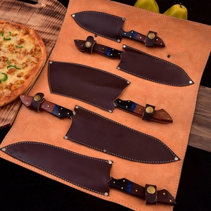 ชุดมีดเชฟเหล็กดามัสกัสคุณภาพสูง 5 ชิ้น พร้อมปลอกหนัง ด้ามไม้ใช้งานได้ทั้งสองมือ มีดครัวระดับมืออาชีพ ความแข็ง 60 HRC - Product Image 6