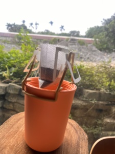 Novelty Reusable Stocked PP Plastic Coffee Drip <b>Bag</b> Rack Mountain Shape Hanging Ear Filter Stand Portable Coffee Holder for Pour - Product Image 2
