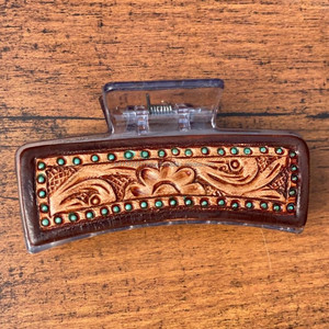Nouvelle arrivée vente chaude Western élégant à la main usiné en cuir gravé pinces à cheveux en cuir griffe accessoires de cheveux pour les femmes - Product Image 3