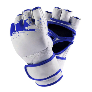 Gants de MMA demi-doigts pour hommes OEM en cuir anti-humidité avec fermeture à lacets et poignet auto-agrippant, fabriqués au Pakistan - Product Image 1