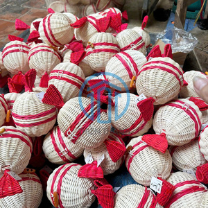 Panier Cadeau Rose du Ramadan en Bambou Tressé, Présentoir Décoratif pour Bonbons, Idéal pour les Célébrations de l'Aïd, Fabriqué au Vietnam - Product Image 4