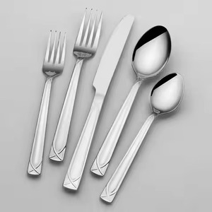 ชุดช้อนส้อมโลหะทำมือระดับพรีเมียม ชุดช้อนส้อมสแตนเลสทันสมัย สำหรับใช้ในร้านกาแฟ งานเลี้ยง และธุรกิจบริการ - Product Image 1