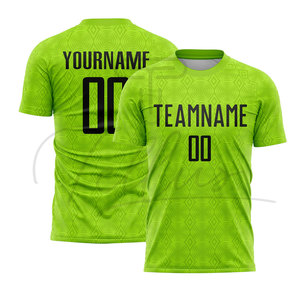 Uniforme de football pour hommes sur mesure, respirant, vente en gros d'usine, uniforme de football en tissu respirant - Product Image 4