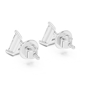Boucles d'oreilles clous solitaires en moissanite taille triangle pour femme, avec fermoir push-back, minimalistes, pour usage quotidien, cadeau d'anniversaire - Product Image 3