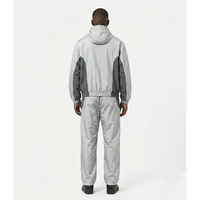 Ensemble de survêtement 2 pièces en nylon froissé pour homme, avec logo personnalisé OEM, coupe-vent, gris clair, blocs de couleur