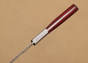 Hermosa cuchilla de chef hecha a mano de acero de Damasco – Mango de madera, 12 pulgadas de largo total y filo biselado para caza - Product Image 2