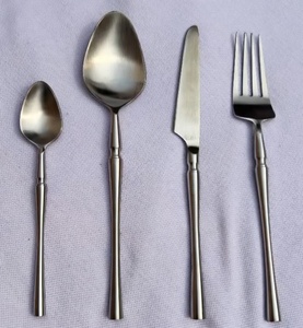High Quality 18/<b>8</b> Stainless Steel European Design Luxury Eco Friendly Mirror Polish Flatware <b>Set</b> Wedding Party Home Decor - Product Image 1