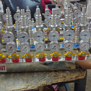 ดูบี้ อินเตอร์เนชั่นแนล ชุดจ่ายน้ำ 12 เข้า 12 ออก รุ่นซุปเปอร์ บี พร้อมการรับประกัน 2 ปี ป้องกันสนิม ใช้งานง่าย - Product Image 1