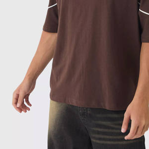 Camiseta de hombre de corte holgado, estilo casual urbano, de algodón, transpirable, de manga corta, cómoda para uso diario en verano. - Product Image 6