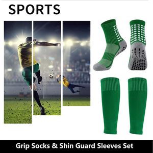 2 paires de chaussettes de football antidérapantes avec protège-tibias, chaussettes de sport athlétiques pour hommes et femmes - Product Image 2
