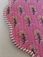 Napperon moderne en coton matelassé réversible rose léopard, fin, lavable en machine, multi-formes, personnalisable, style Rajasthan