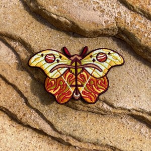 Patch thermocollant brodé écologique en toile personnalisé pour le sport 7cm x 4cm - Product Image 6